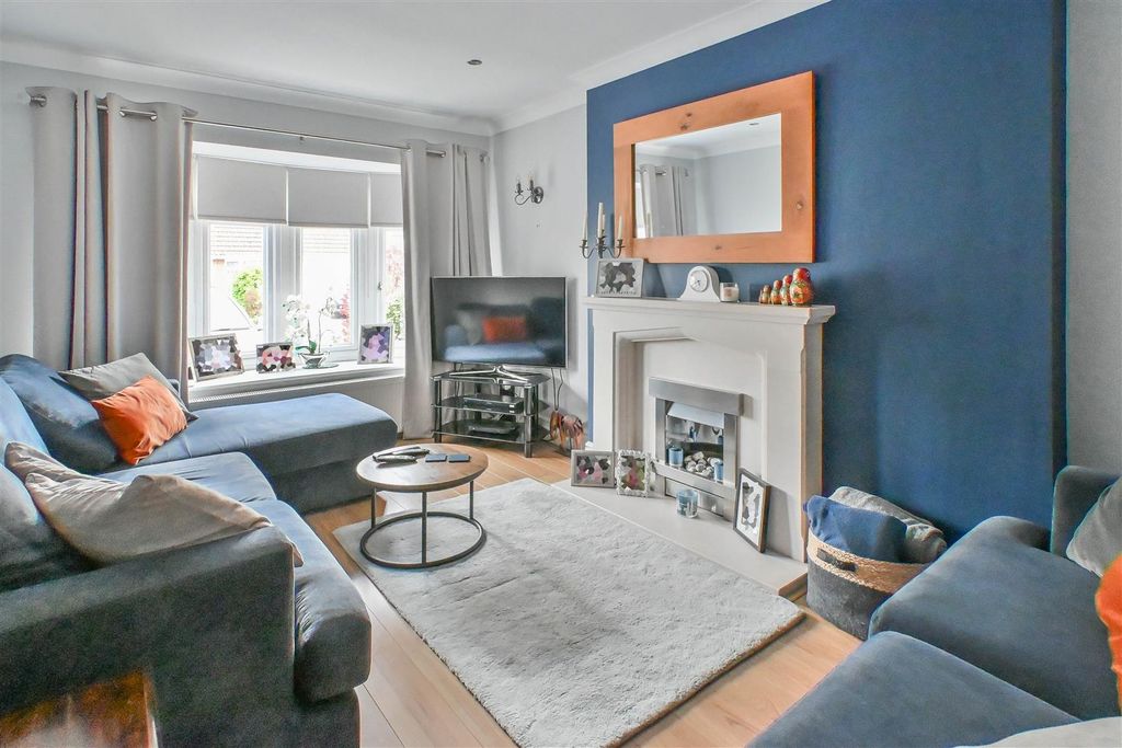 Property photo 2 of 14 Dsc_4972.Png