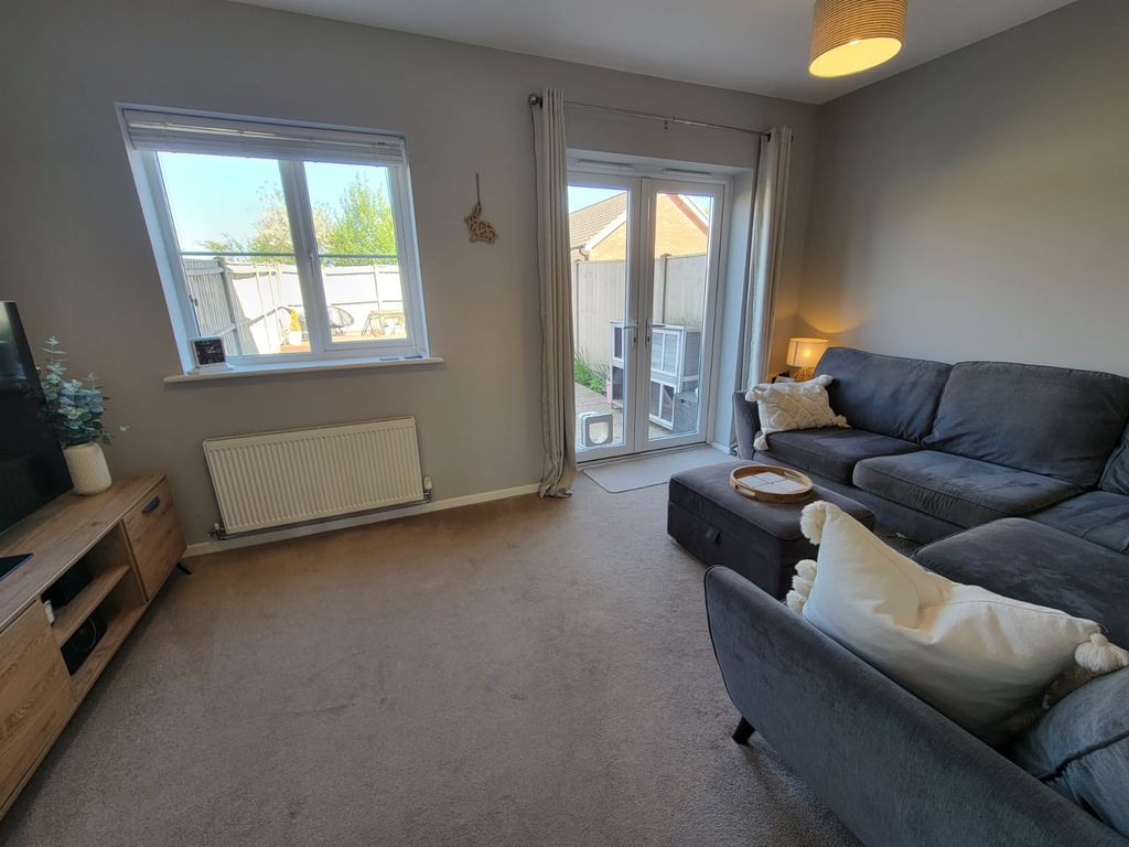 Property photo 3 of 17