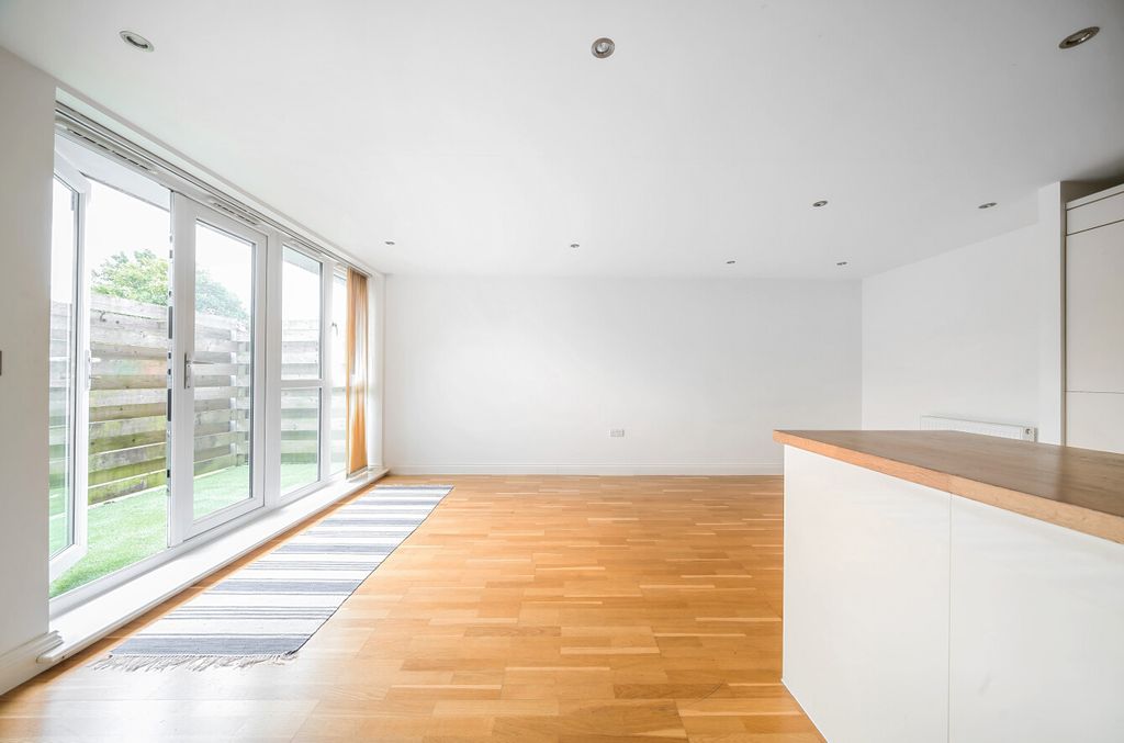Property photo 3 of 15 1153139 (3).Jpg