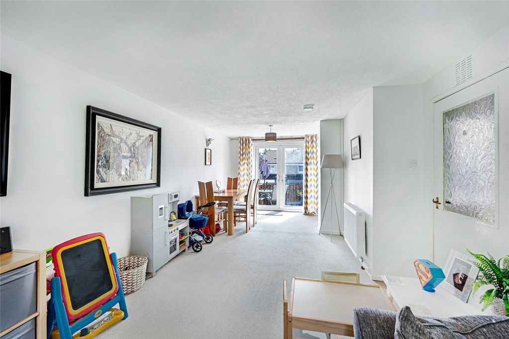 Property photo 3 of 16 Picture No. 04