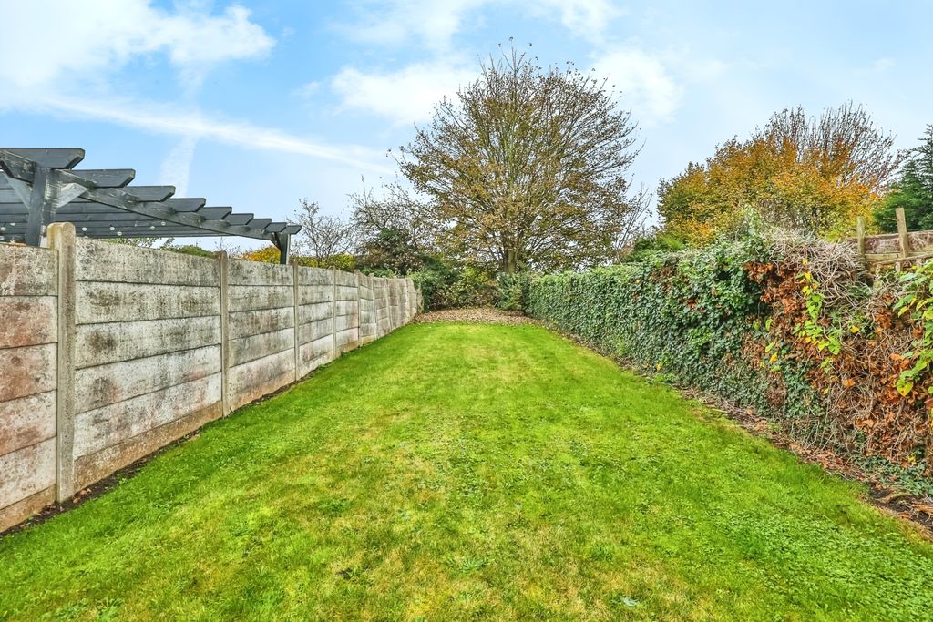 Property photo 2 of 15 Rear Garden