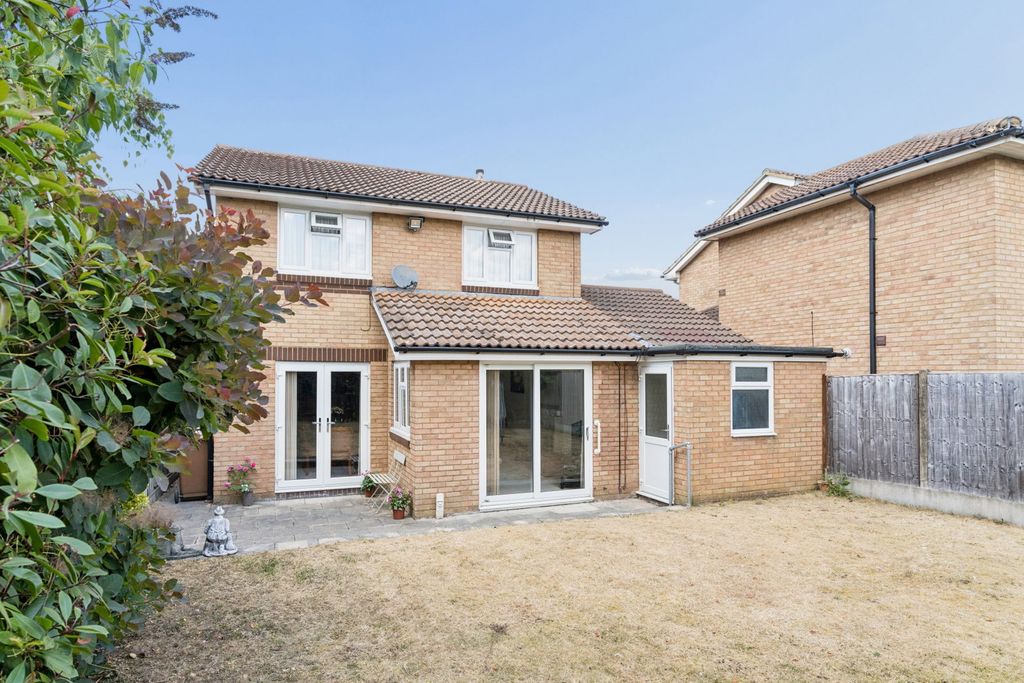 Property photo 3 of 23