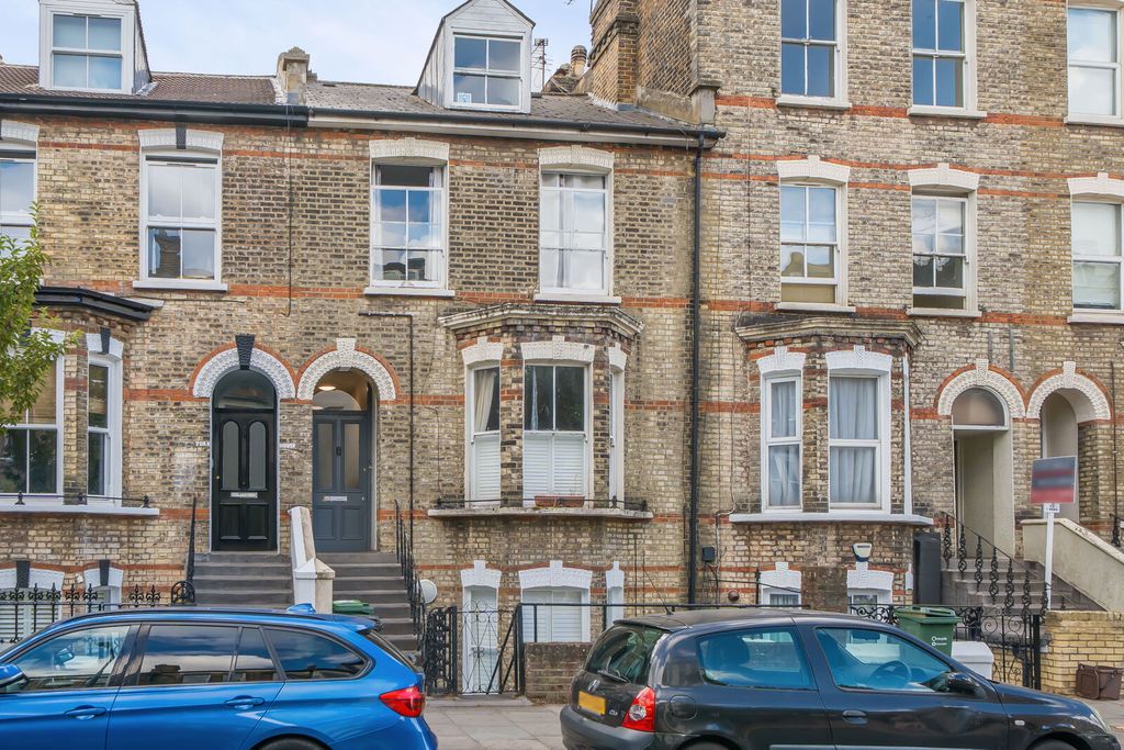 Property photo 1 of 13