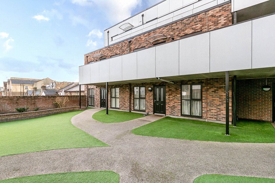 Property photo 1 of 11 Picture No. 10