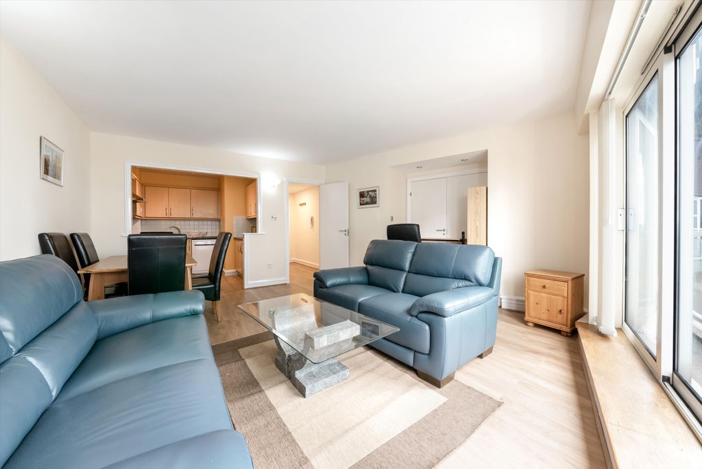 Property photo 1 of 13 Image