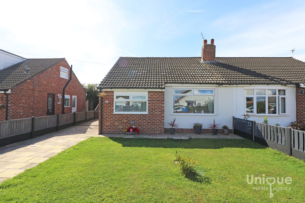 Property photo 2 of 25