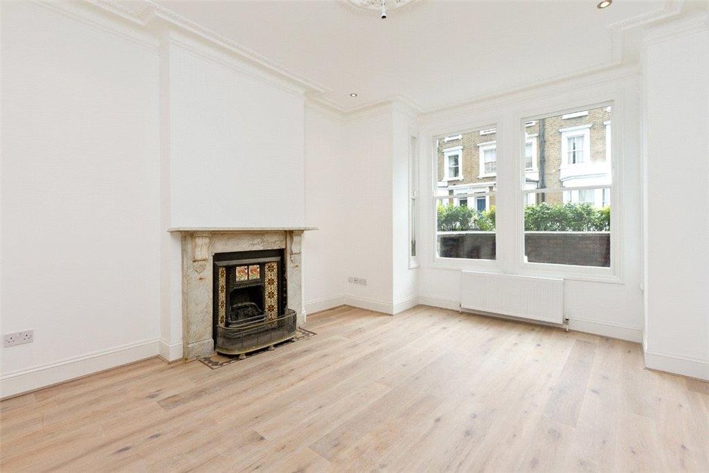 Property photo 3 of 11 Image