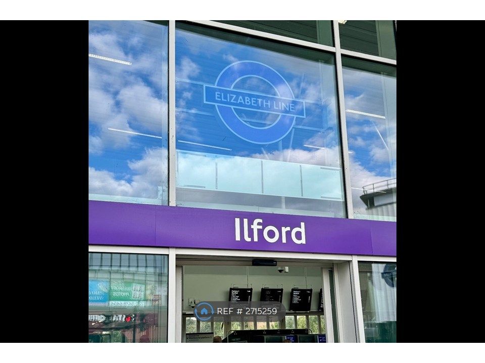 Property photo 2 of 23 Ilford Station