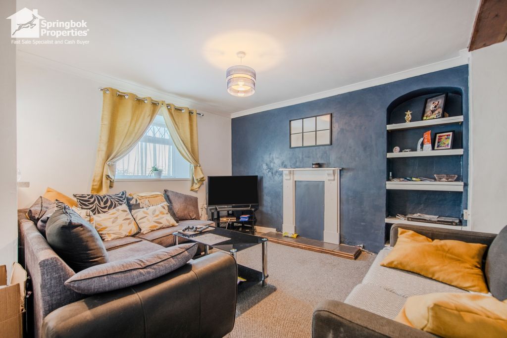 Property photo 2 of 13 Image 2