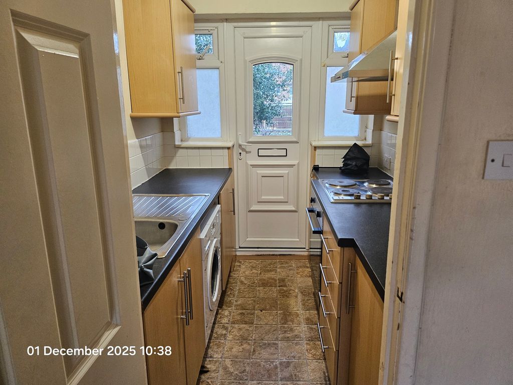 Property photo 2 of 6