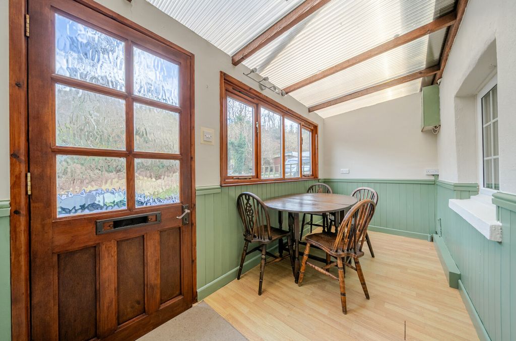 Property photo 3 of 22 1404444-7-698A514...