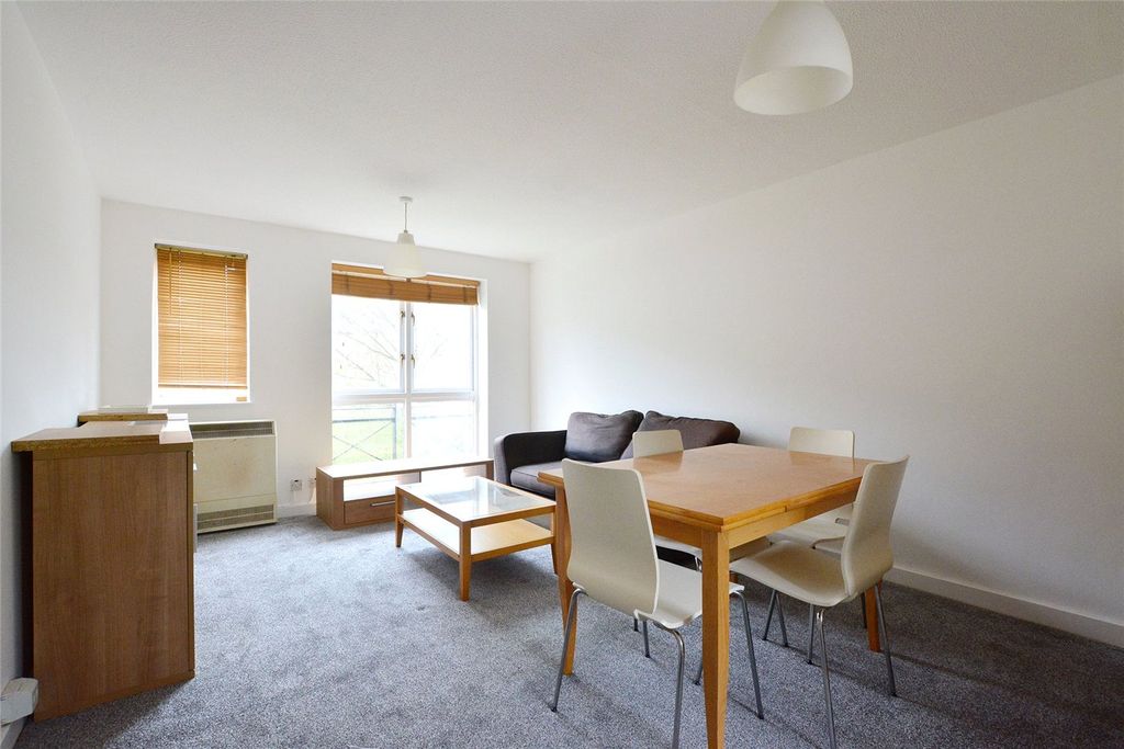 Property photo 1 of 7 Picture No. 19