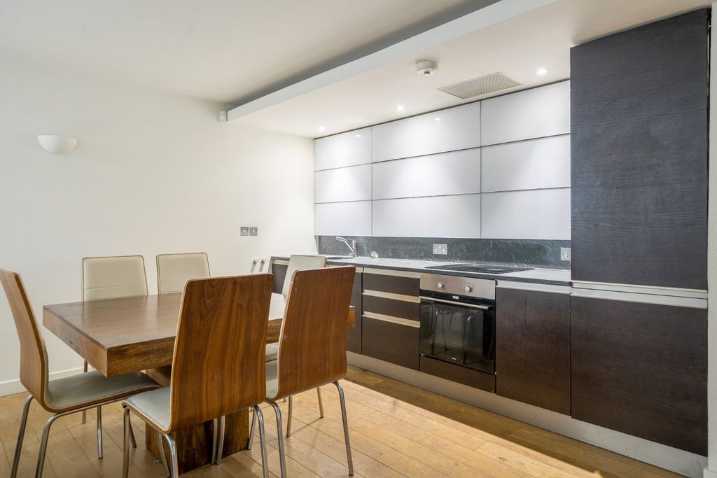 Property photo 3 of 15 Picture No. 19