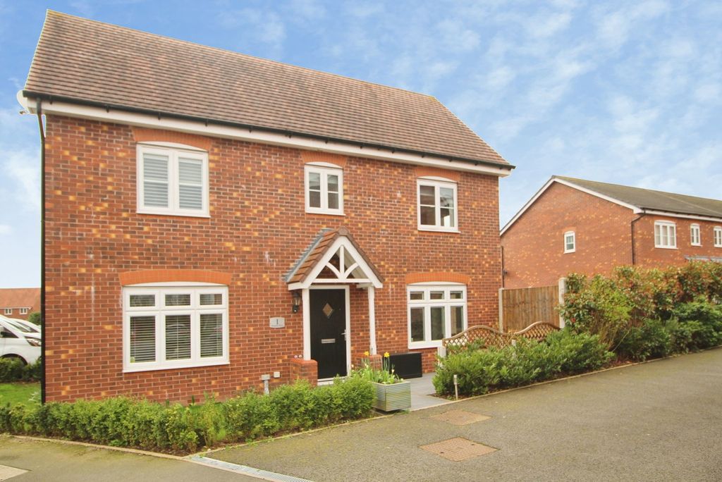 Property photo 1 of 30