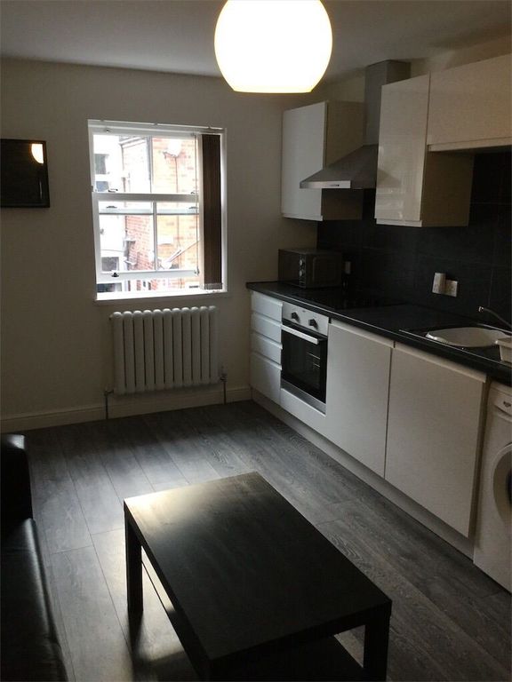Property photo 3 of 12