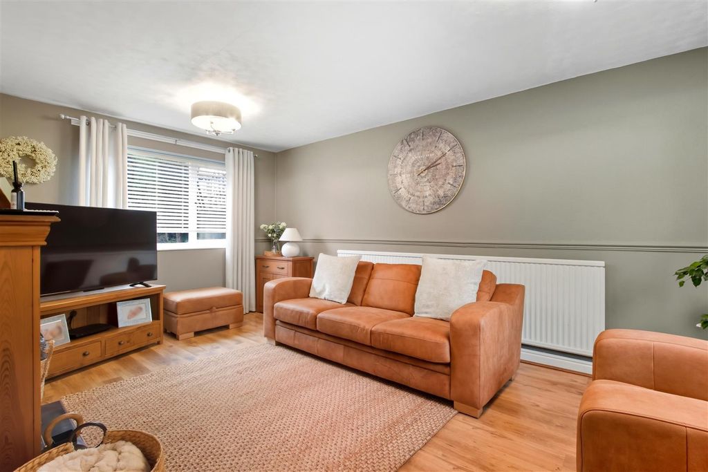 Property photo 2 of 15 Living Room