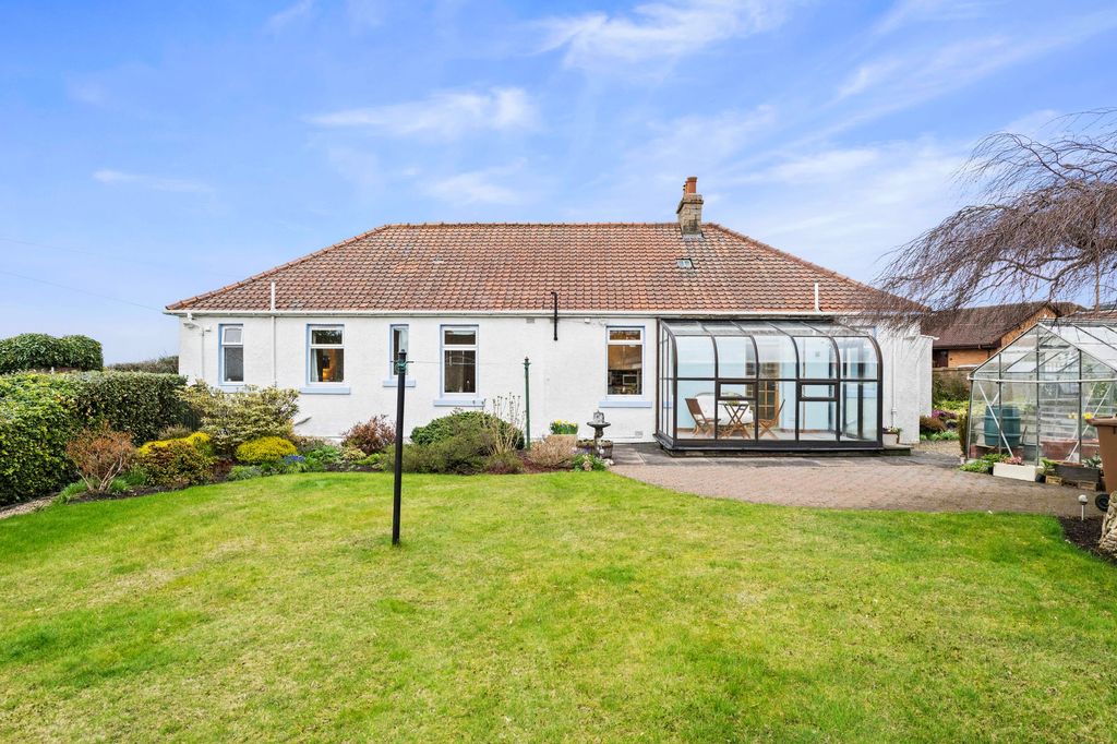 Property photo 1 of 29