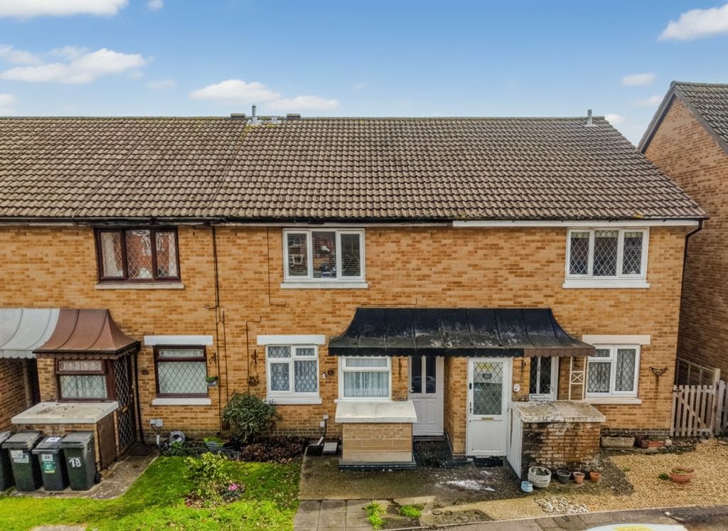 Property photo 2 of 12