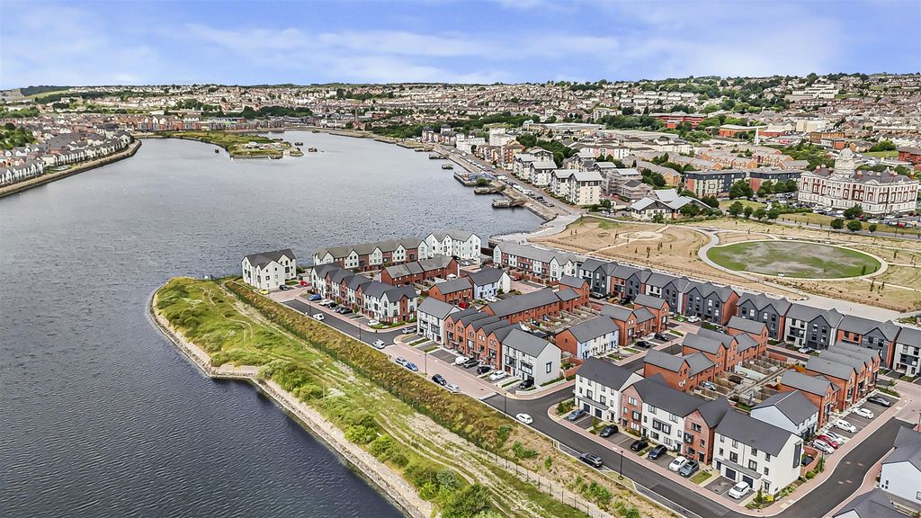Property photo 2 of 22 27-Dji_20250625093033_0009_D.Jpg