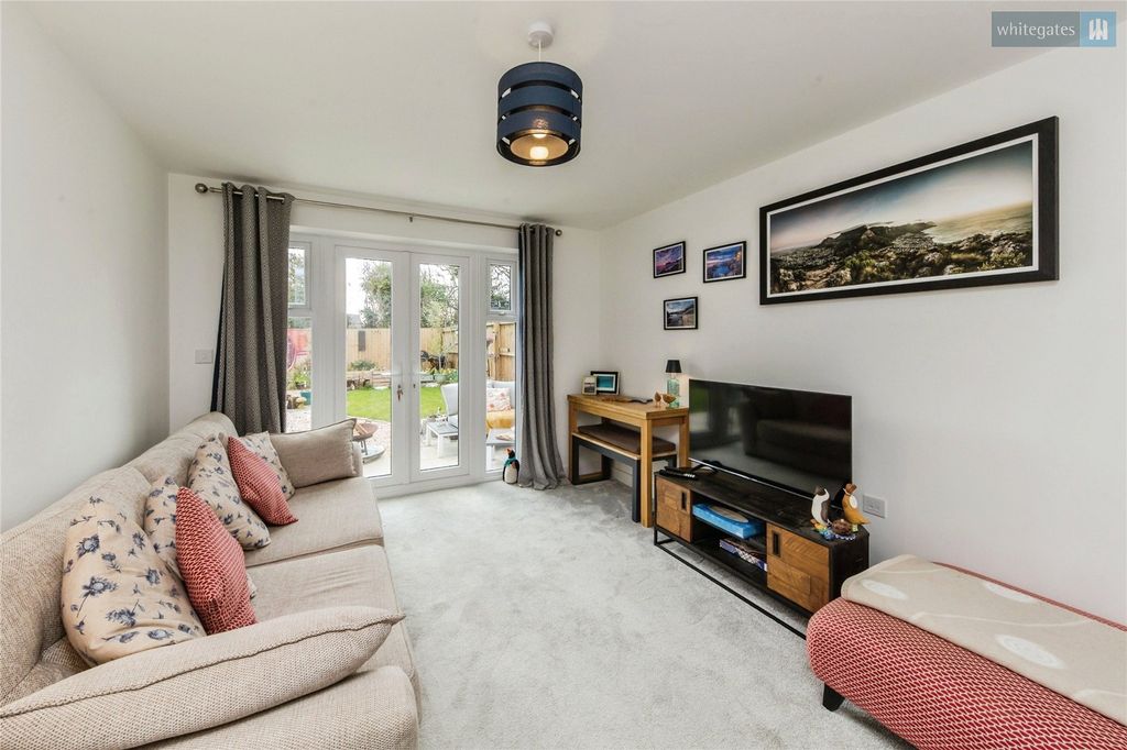 Property photo 3 of 17 Picture No. 04