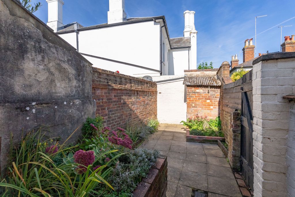 Property photo 3 of 13 Dsc01145