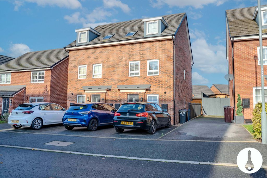 Property photo 1 of 22