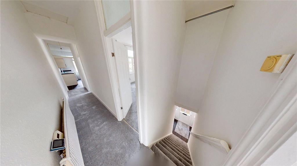 Property photo 3 of 12 Picture No. 09