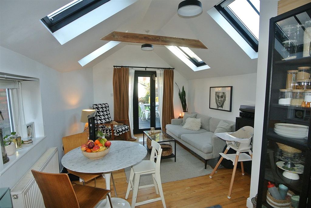 Property photo 2 of 18 Living Dining Room