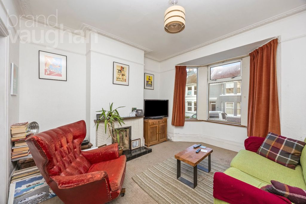 Property photo 2 of 19 Picture 2