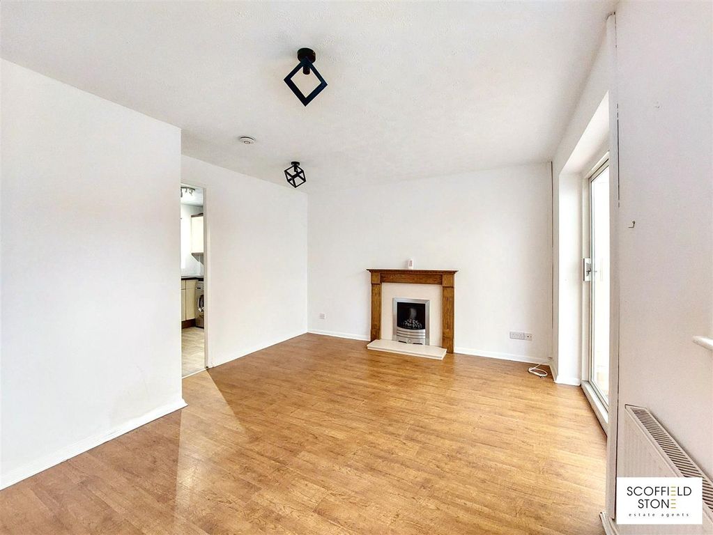 Property photo 2 of 11 20251104_123743.Jpg