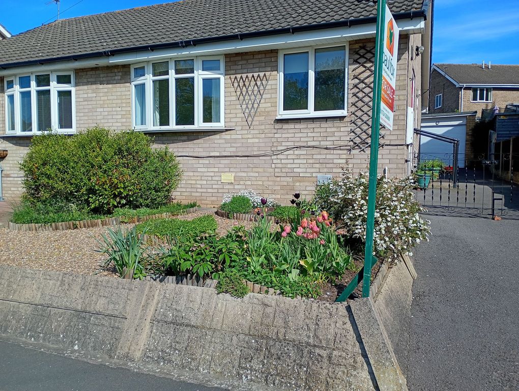 Property photo 2 of 11