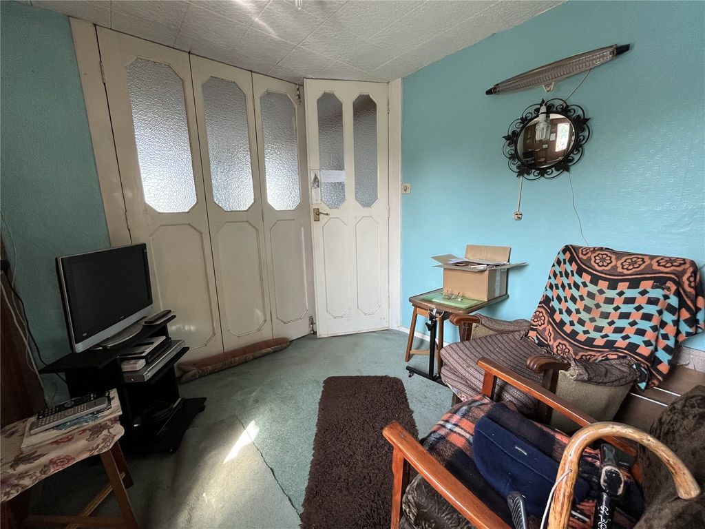 Property photo 3 of 24 Picture No. 27