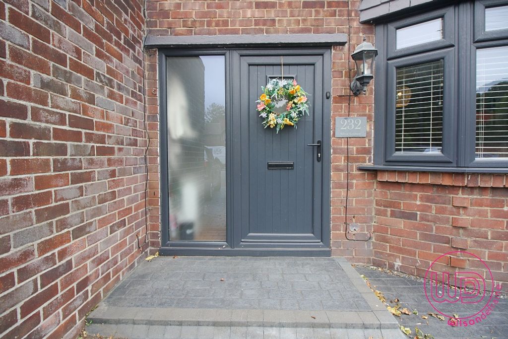 Property photo 2 of 29