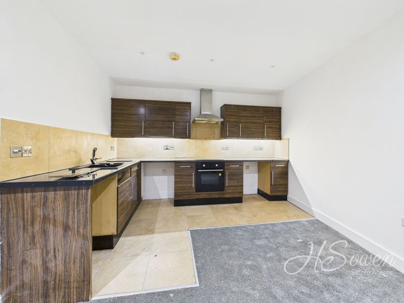 Property photo 3 of 5 Photo 5