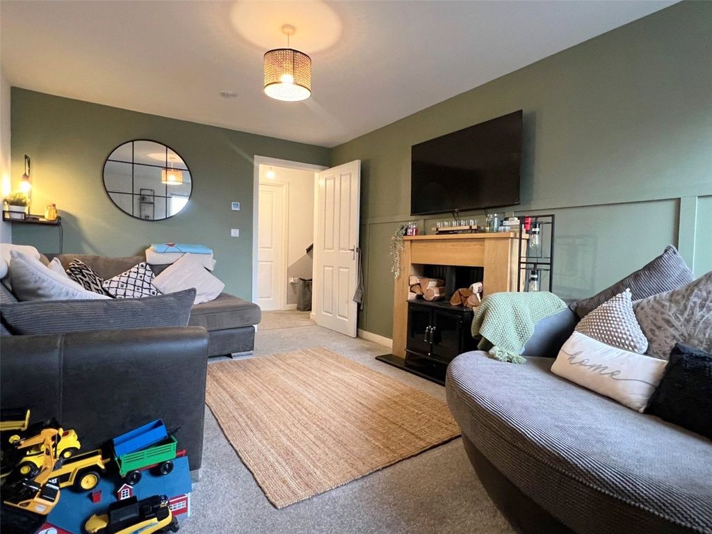 Property photo 3 of 18 Picture No. 91