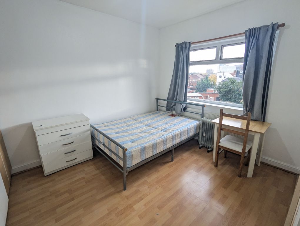 Property photo 1 of 4