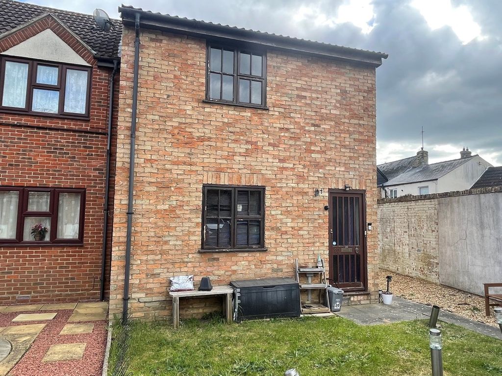 Property photo 1 of 1