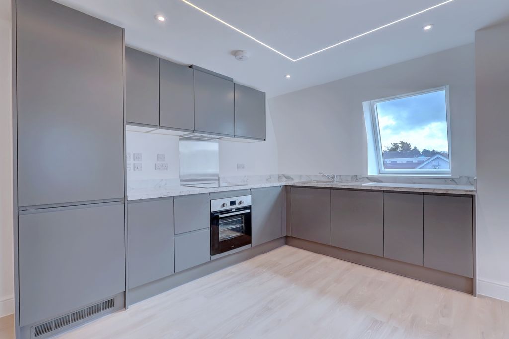 Property photo 3 of 10 Picture No. 05