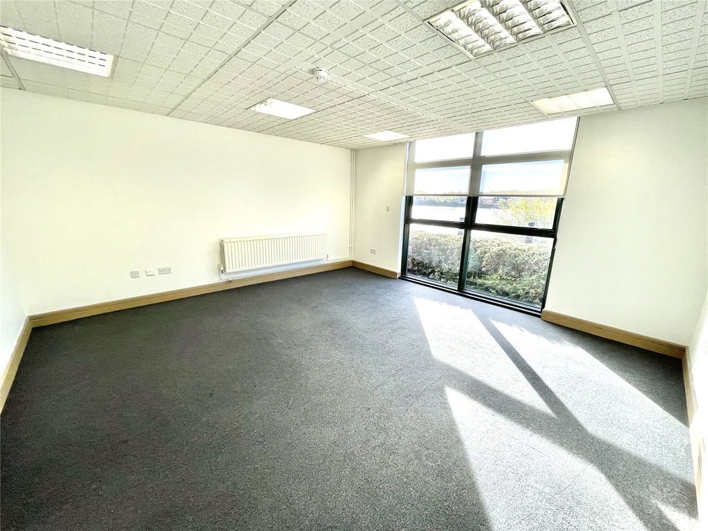 Property photo 2 of 11 Picture No. 11