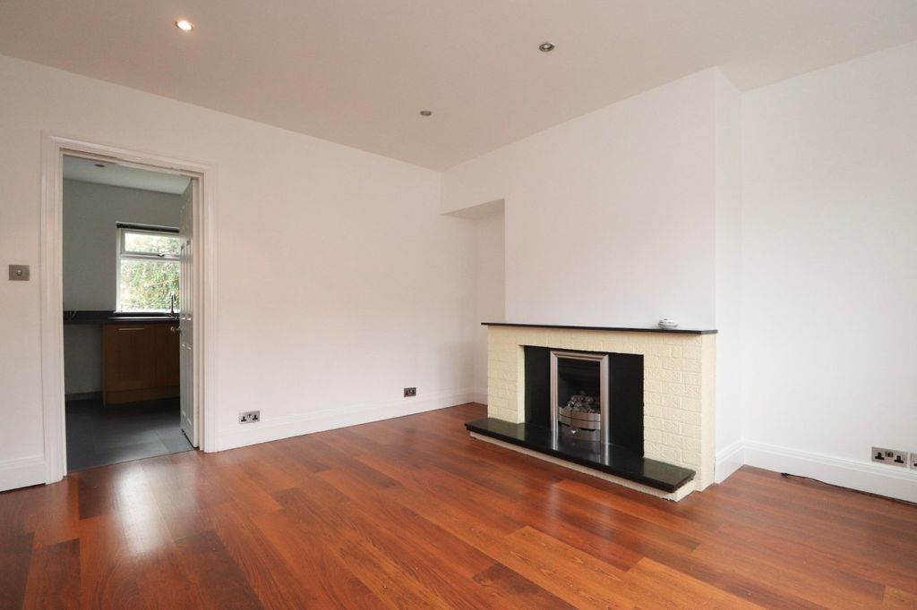 Property photo 3 of 14 Picture No. 22