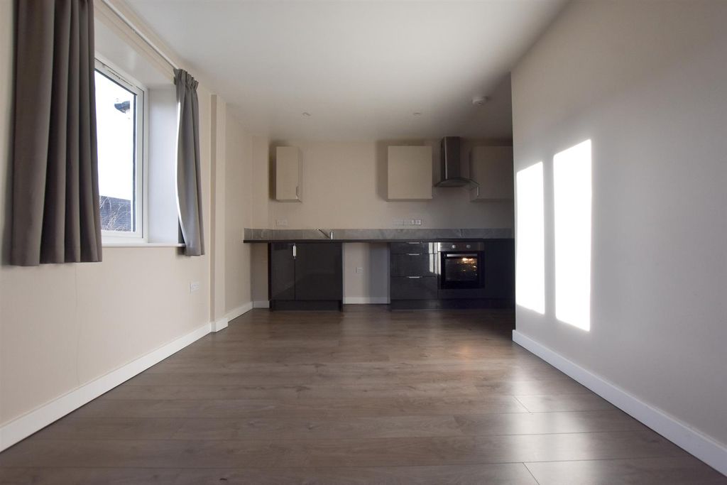 Property photo 3 of 8 Dsc_0020.Jpg