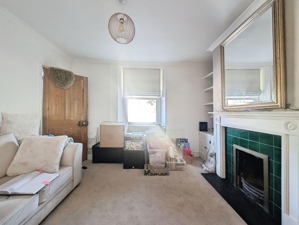 Property photo 3 of 18