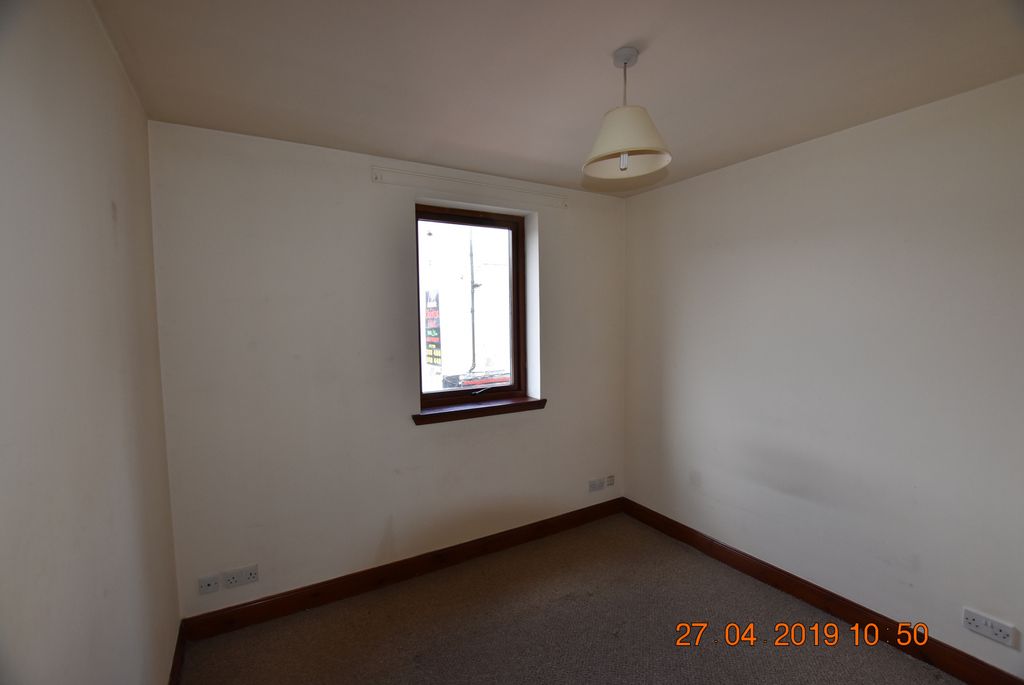 Property photo 3 of 6 Gallery