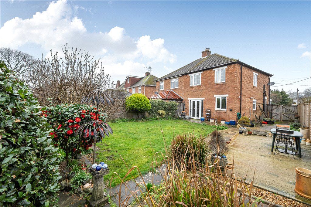 Property photo 2 of 14 Picture No. 20