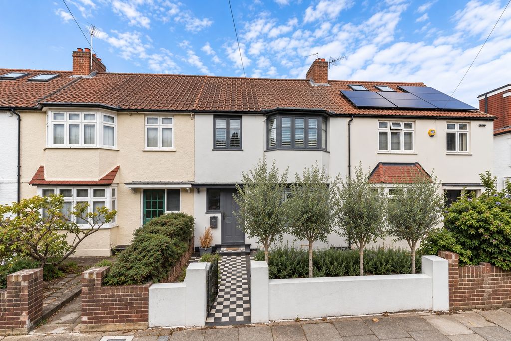 Property photo 3 of 11 Picture No. 29