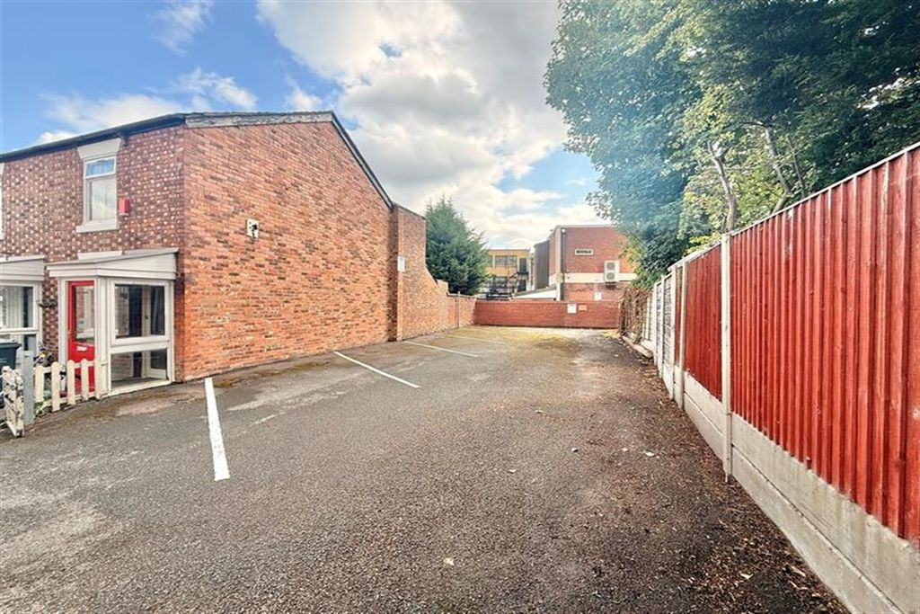 Property photo 1 of 5 (Main)