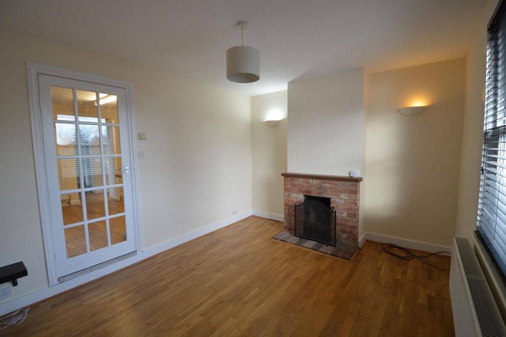 Property photo 2 of 7 Living Room.Jpg