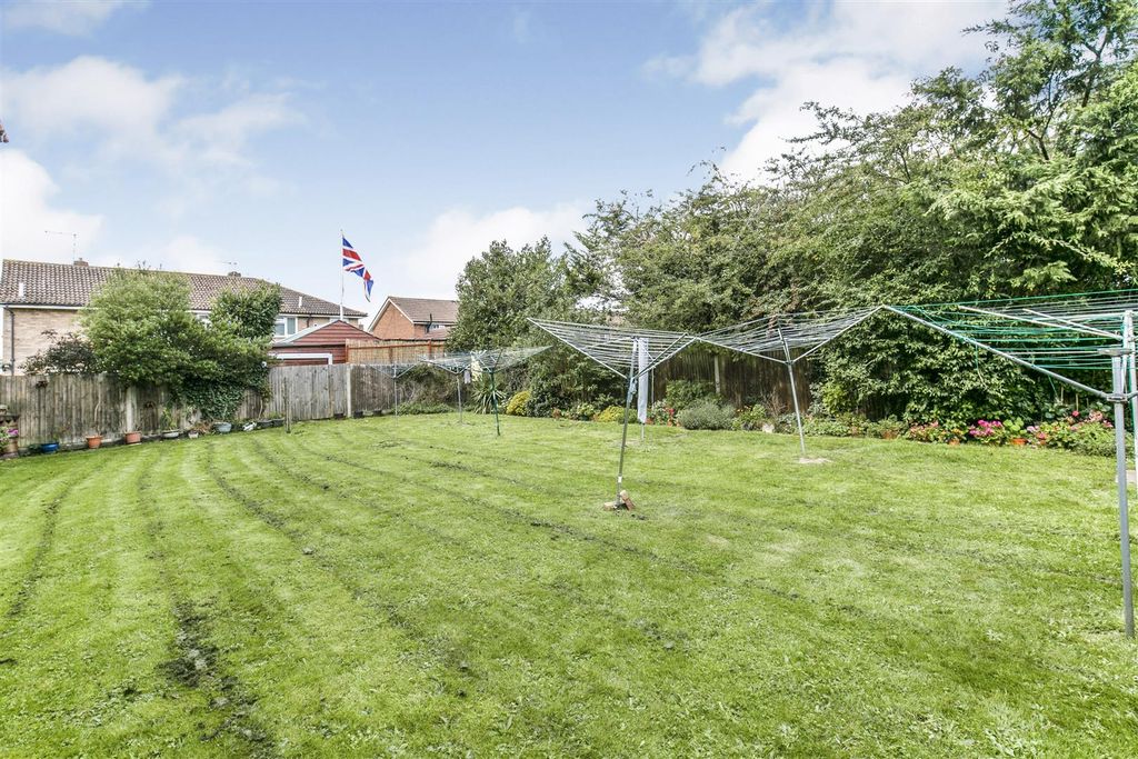 Additional image 15 of 2 bed flat for saleHarrington Court, Hertford Heath SG13