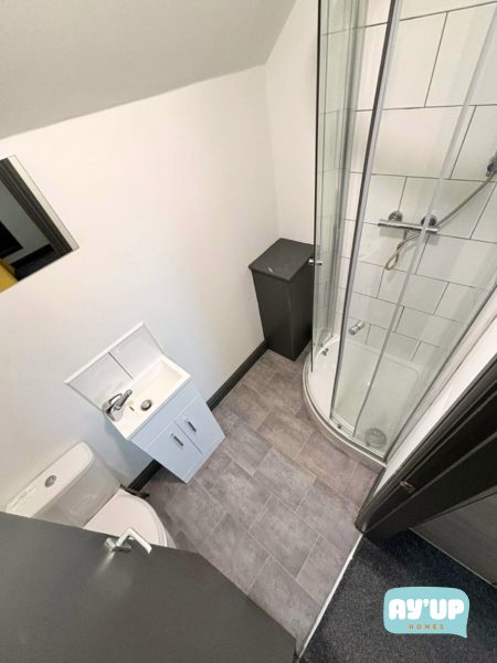 Property photo 3 of 3