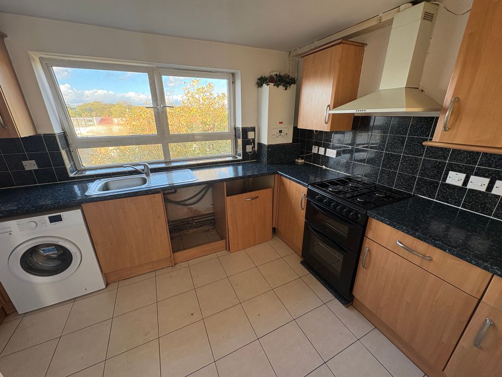 Property photo 2 of 6 Img_7800